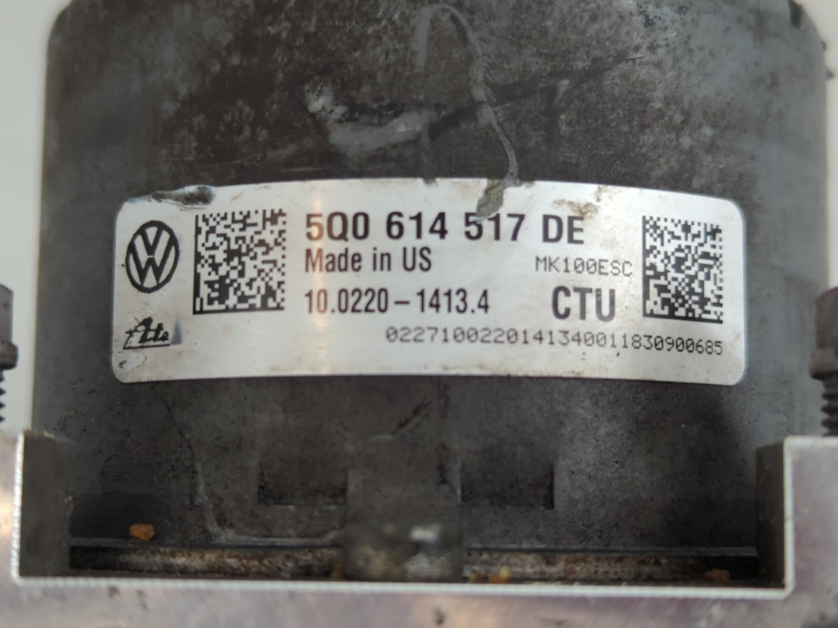 2020 Volkswagen Atlas Anti-Lock Brake ABS Pump Module Actuator OEM P/N:5Q0 614 517 DE Fits OEM Used Auto Parts - Oemusedauto