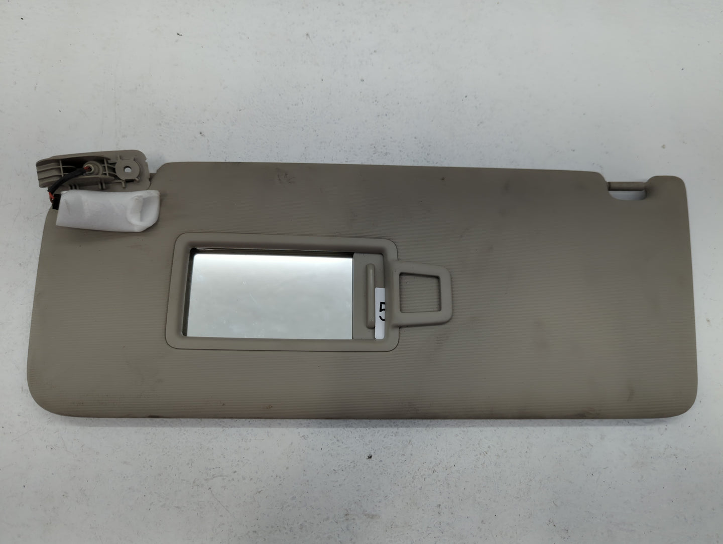 2020-2022 Volkswagen Atlas Sun Visor Shade Replacement Driver Left Mirror Fits Fits 2020 2021 2022 OEM Used Auto Parts - Oem