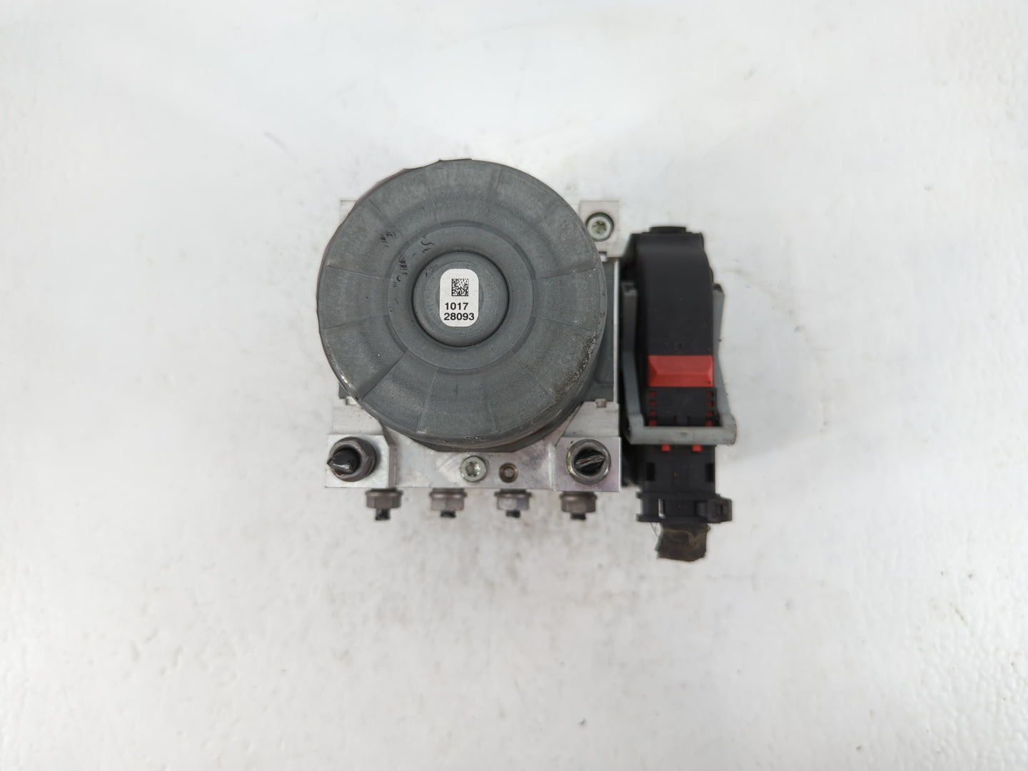 2020 Volkswagen Atlas ABS Pump Control Module Replacement P/N:5Q0 614 517 FE Fits OEM Used Auto Parts - Oemusedautoparts1.co