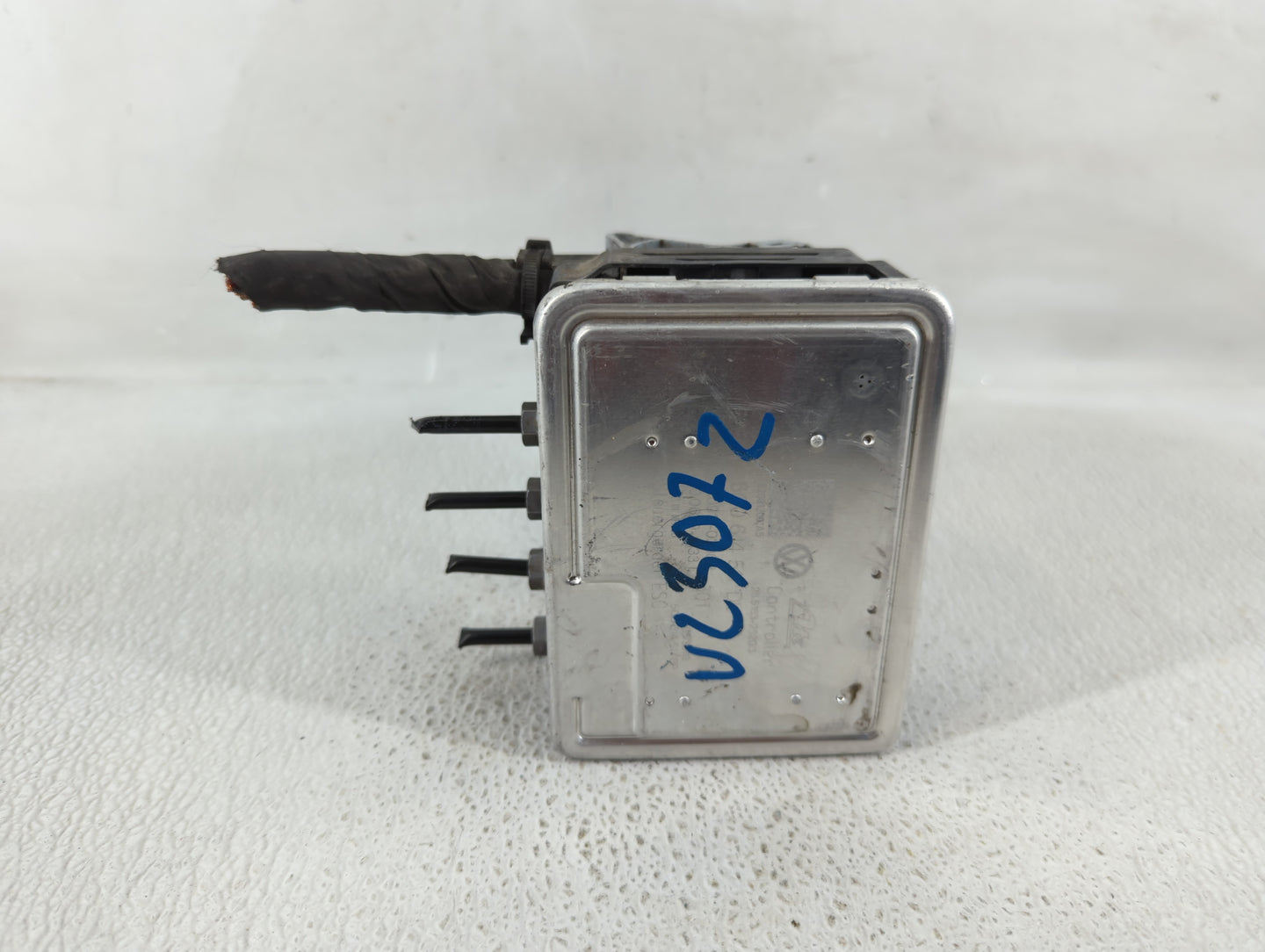 2020 Volkswagen Atlas Cross Sport ABS Pump Control Module Replacement P/N:5Q0 614 517 DL Fits Fits 2019 OEM Used Auto Parts 