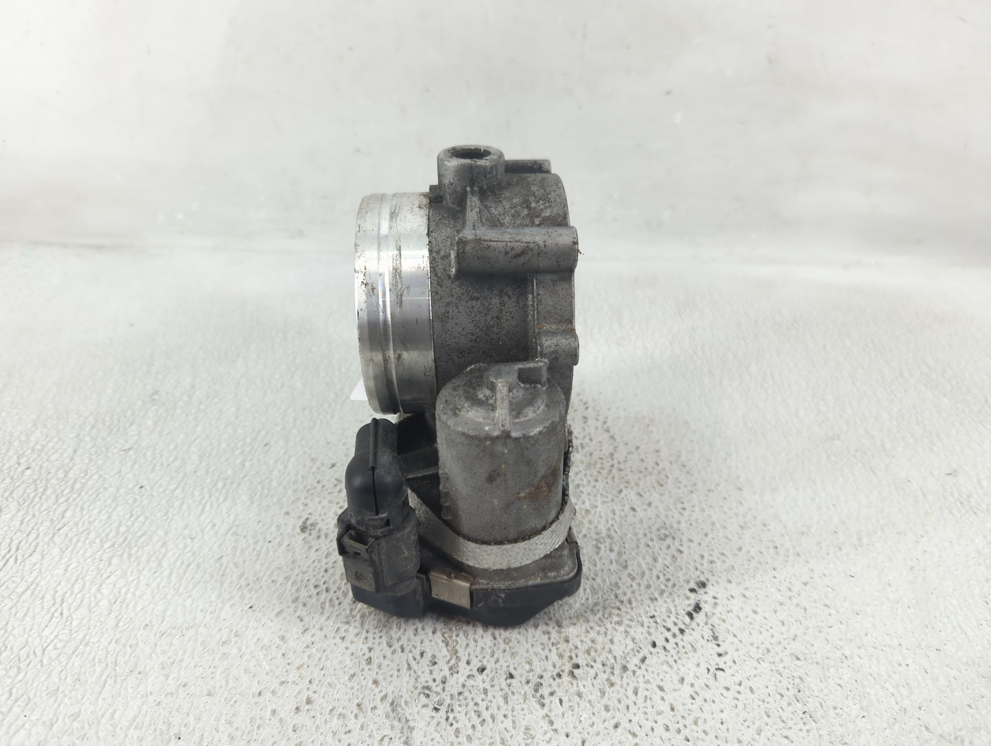 2020-2022 Volkswagen Atlas Cross Sport Throttle Body P/N:7807201 Fits OEM Used Auto Parts - Oemusedautoparts1.com