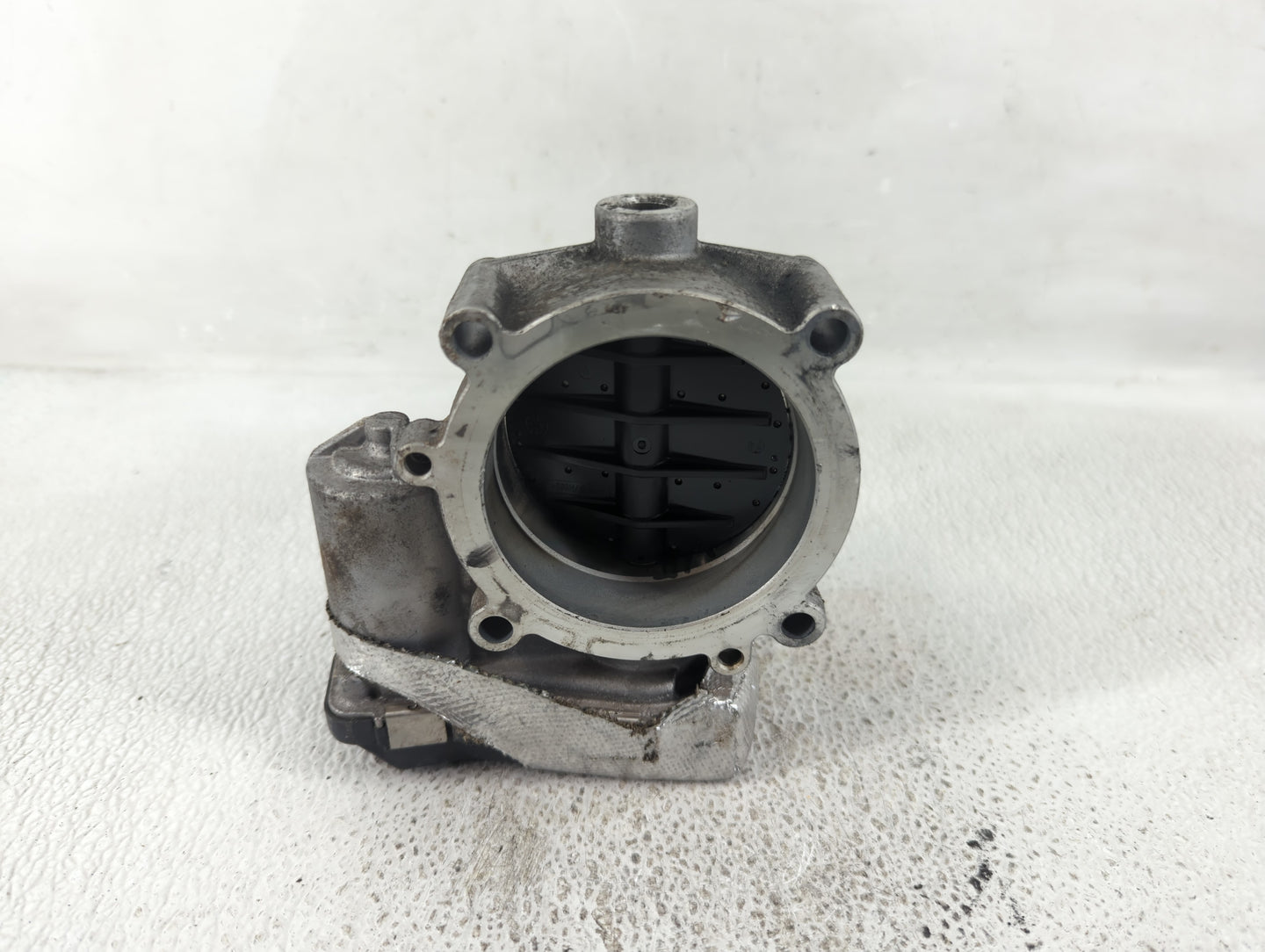 2020-2022 Volkswagen Atlas Cross Sport Throttle Body P/N:7807201 Fits OEM Used Auto Parts - Oemusedautoparts1.com