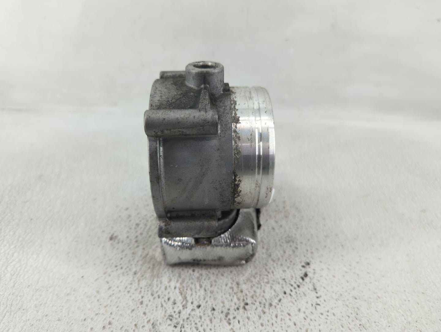 2020-2022 Volkswagen Atlas Cross Sport Throttle Body P/N:7807201 Fits OEM Used Auto Parts - Oemusedautoparts1.com