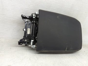 2020 Volkswagen Atlas Cross Sport Center Console Armrest Cover Lid Fits OEM Used Auto Parts