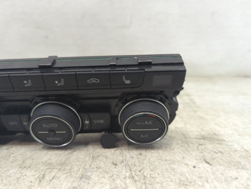 2020-2022 Volkswagen Atlas Cross Sport Climate Control Module Temperature AC/Heater Replacement P/N:3CM907044A 5HB015037-10 Fits OEM Used Auto Parts
