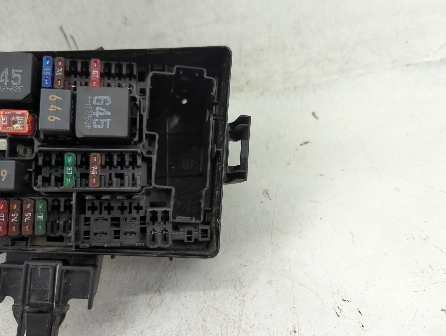 2015-2019 Volkswagen Golf Fusebox Fuse Box Panel Relay Module P/N:5Q0907361C Fits Fits 2015 2016 2017 2018 2019 2020 2021 20