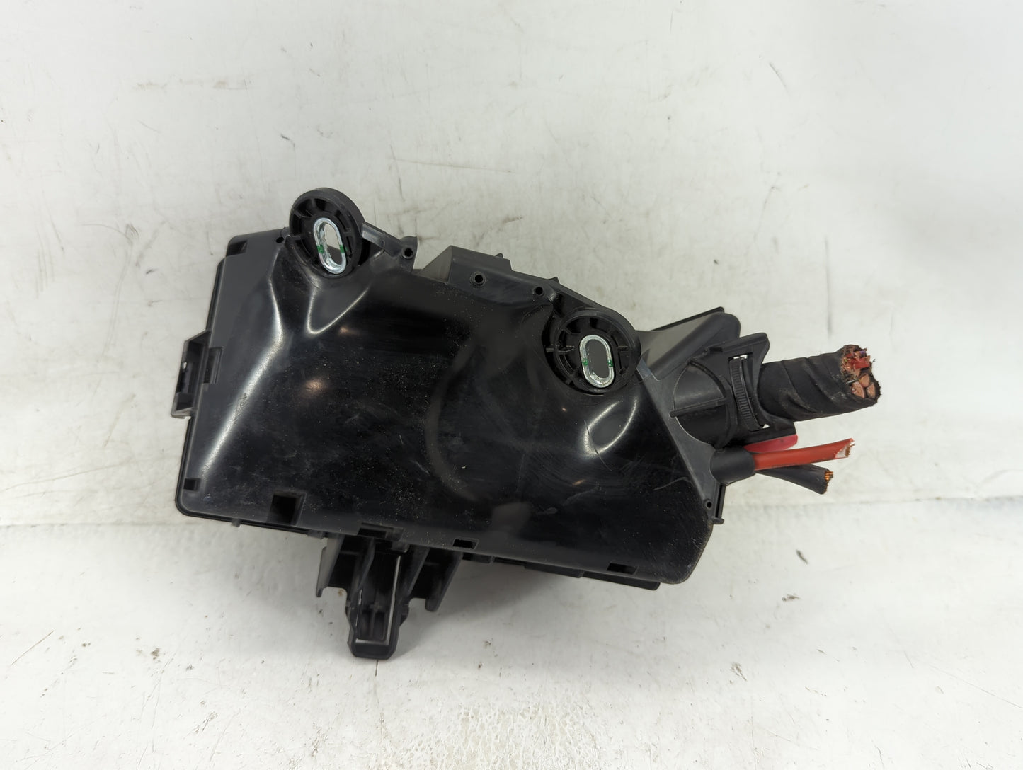 2015-2019 Volkswagen Golf Fusebox Fuse Box Panel Relay Module P/N:5Q0907361C Fits Fits 2015 2016 2017 2018 2019 2020 2021 20