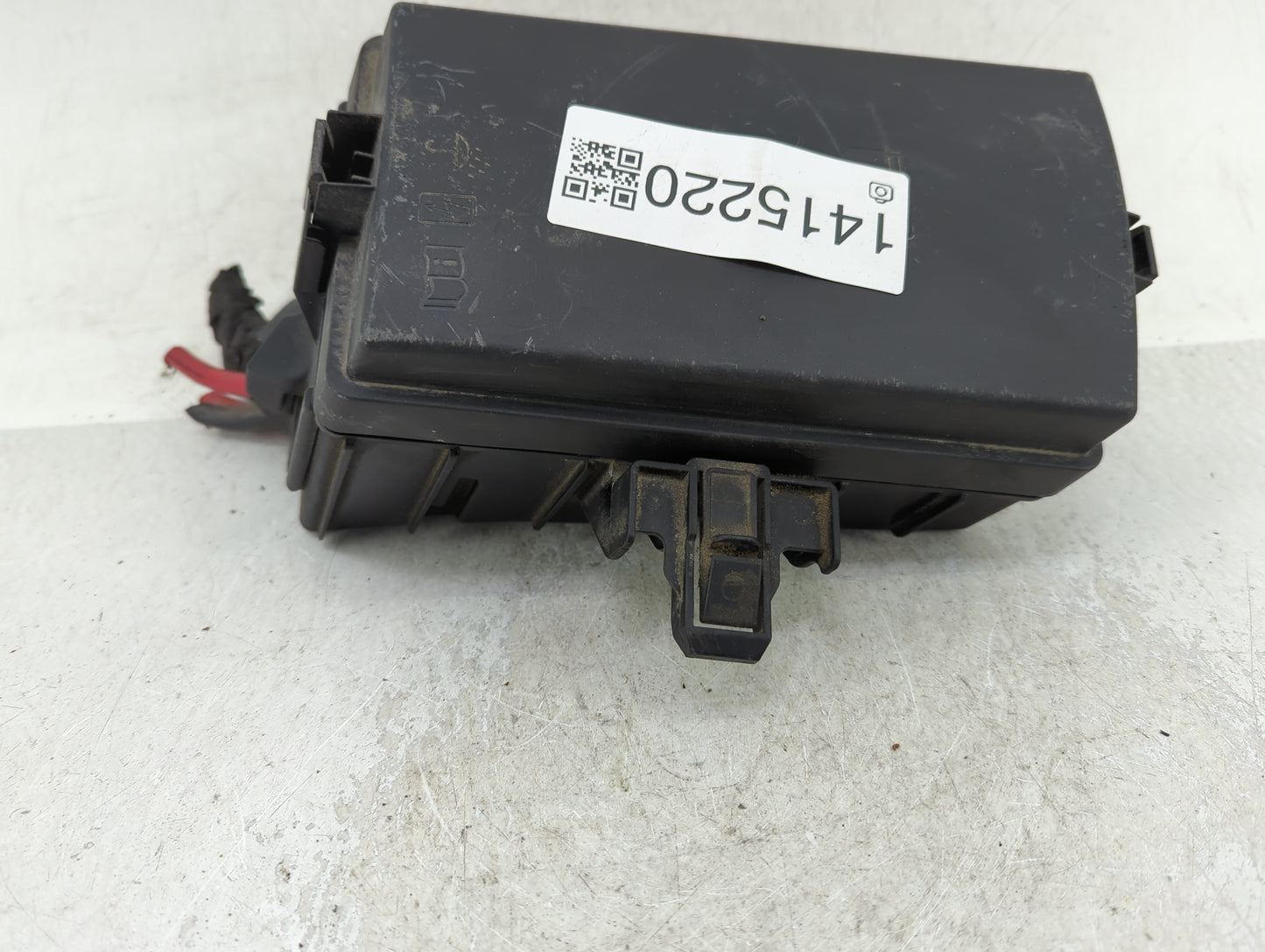 2015-2019 Volkswagen Golf Fusebox Fuse Box Panel Relay Module P/N:5Q0 907 361 D Fits Fits 2015 2016 2017 2018 2019 2020 2021