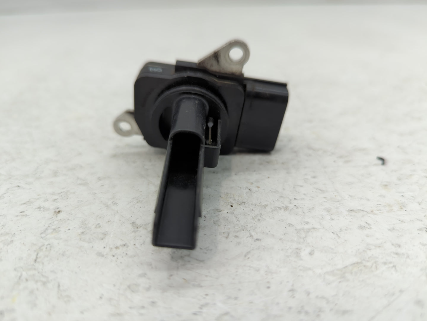 Volkswagen Golf Mass Air Flow Meter Maf - Oemusedautoparts1.com