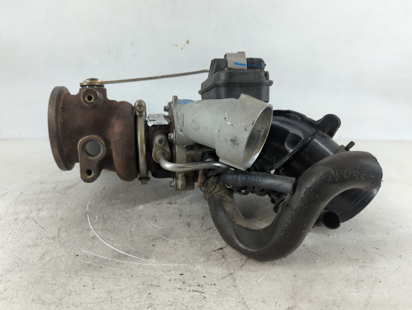 2020 Volkswagen Golf Turbocharger Exhaust Manifold With Turbo Charger - Oemusedautoparts1.com