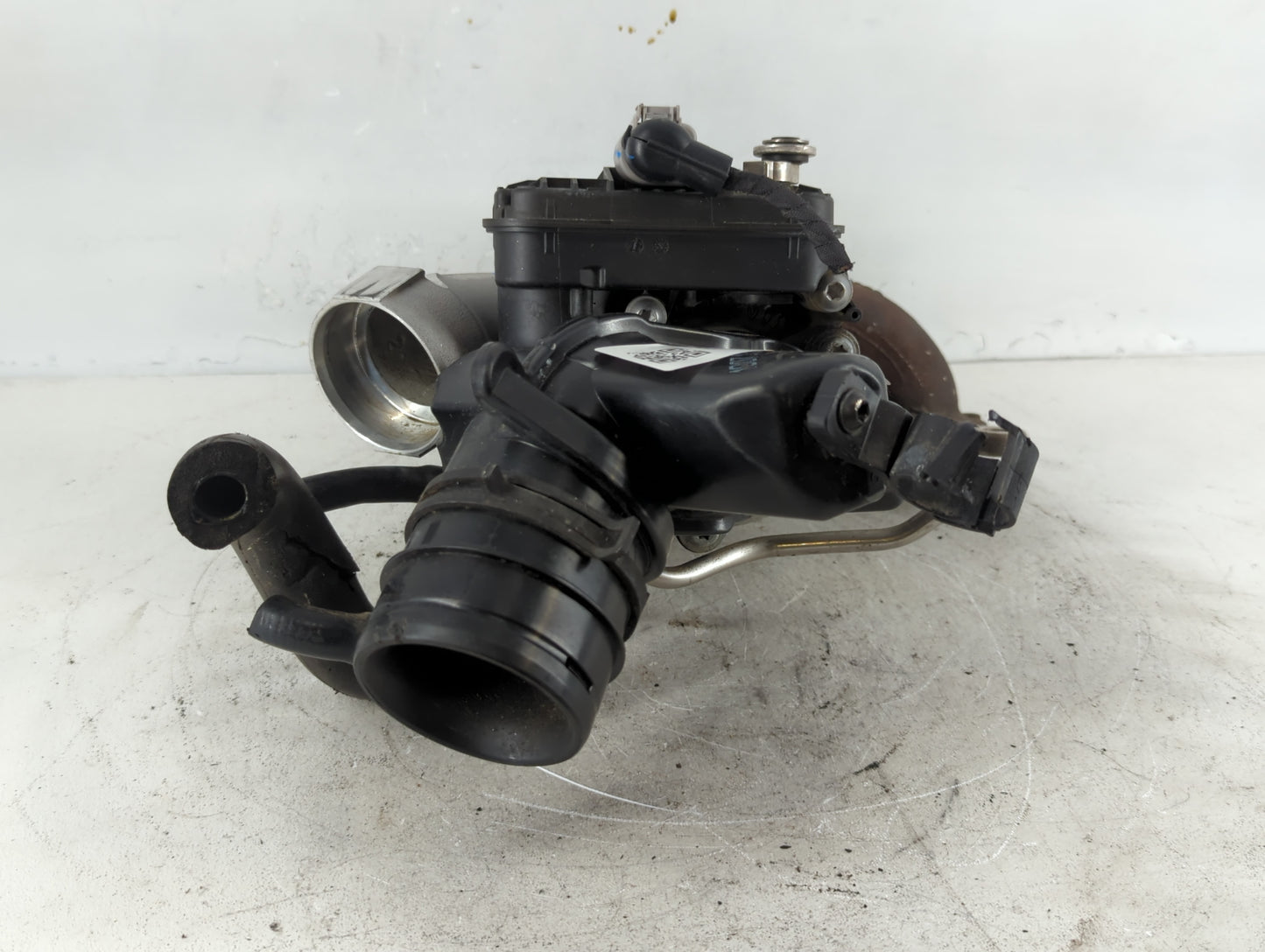 2020 Volkswagen Golf Turbocharger Exhaust Manifold With Turbo Charger - Oemusedautoparts1.com