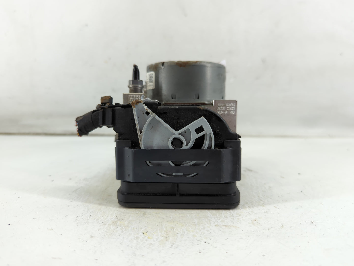 2020 Volkswagen Jetta ABS Pump Control Module Replacement P/N:5Q0 614 517 DN Fits OEM Used Auto Parts - Oemusedautoparts1.co