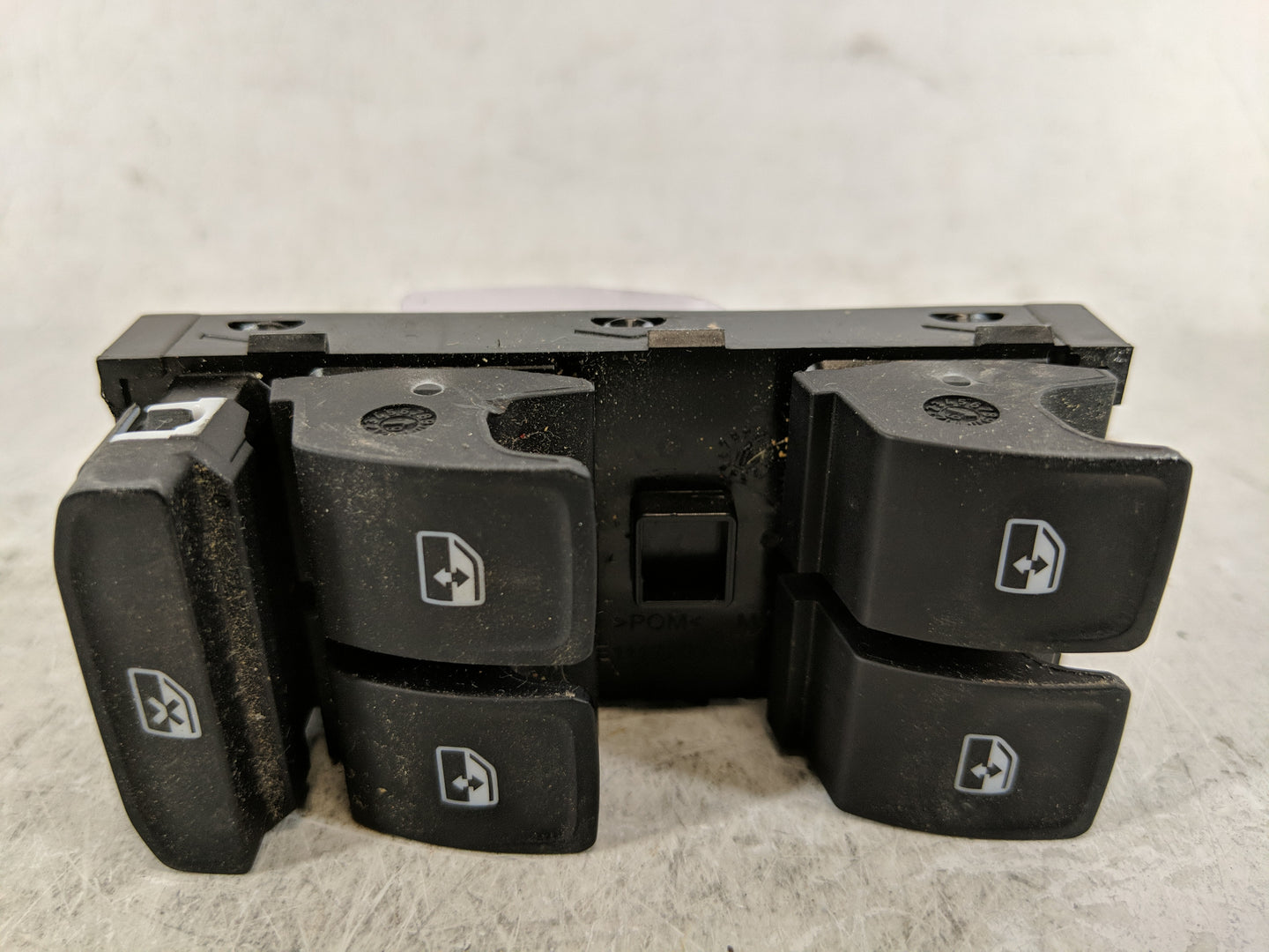 2019-2020 Volkswagen Jetta Master Power Window Switch Replacement Driver Side Left P/N:5G0959857D 5G0959857C Fits OEM Used A