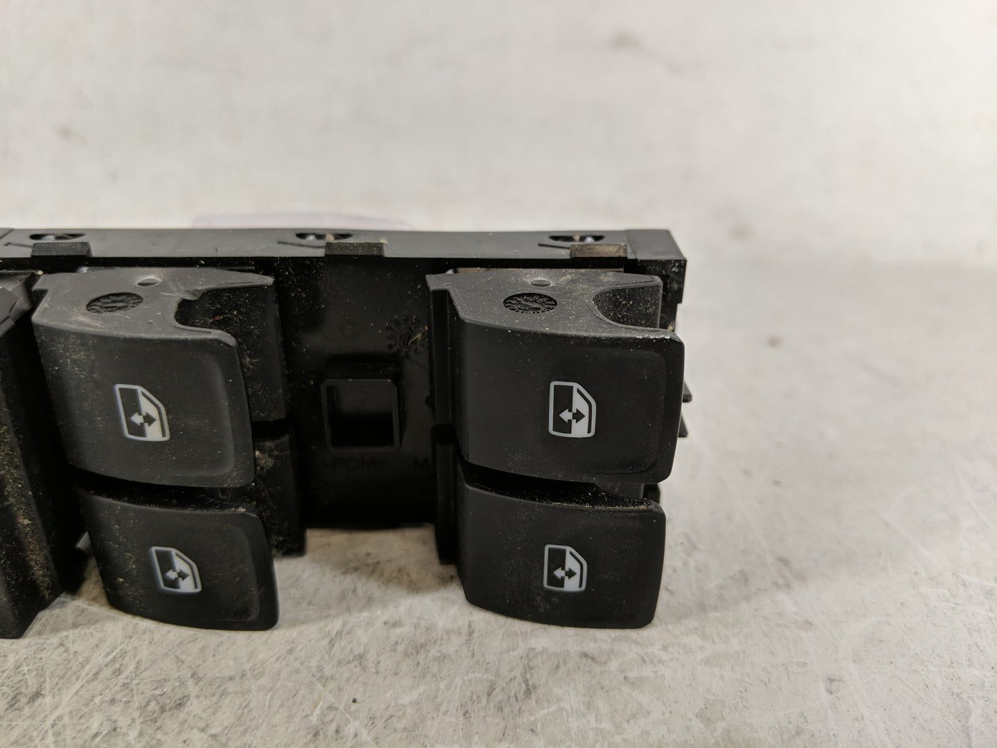 2019-2020 Volkswagen Jetta Master Power Window Switch Replacement Driver Side Left P/N:5G0959857D 5G0959857C Fits OEM Used A