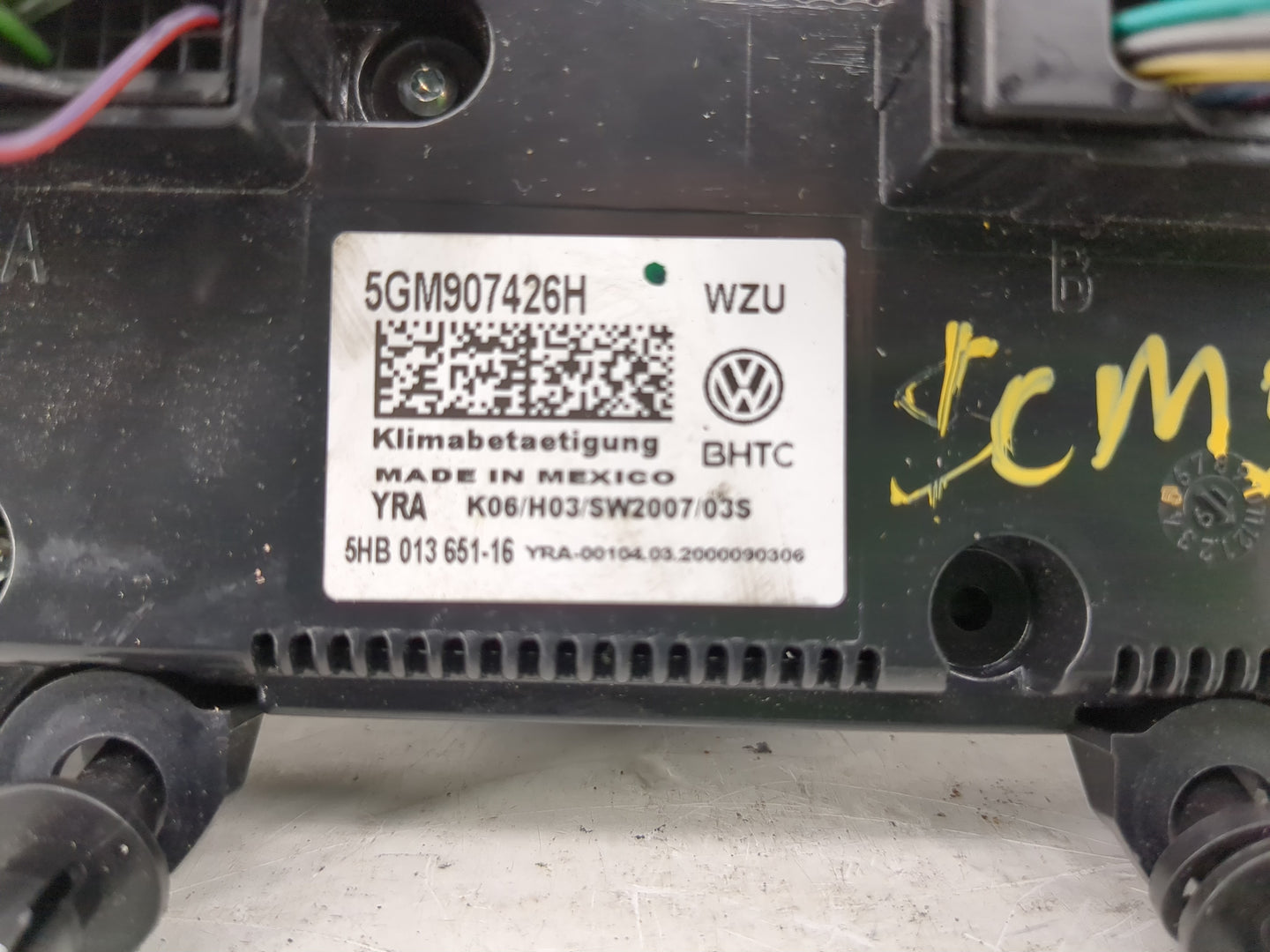 2019-2020 Volkswagen Jetta Climate Control Module Temperature AC/Heater Replacement P/N:5GM907426H Fits Fits 2019 2020 OEM U