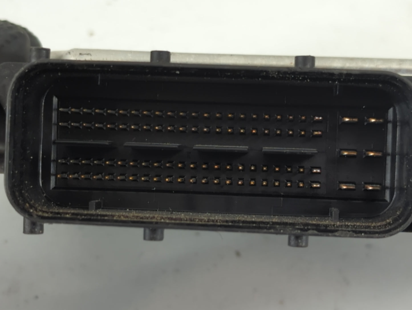 2019-2020 Volkswagen Jetta PCM Engine Control Computer ECU ECM PCU OEM P/N:04E 907 309 BT Fits Fits 2019 2020 OEM Used Auto 