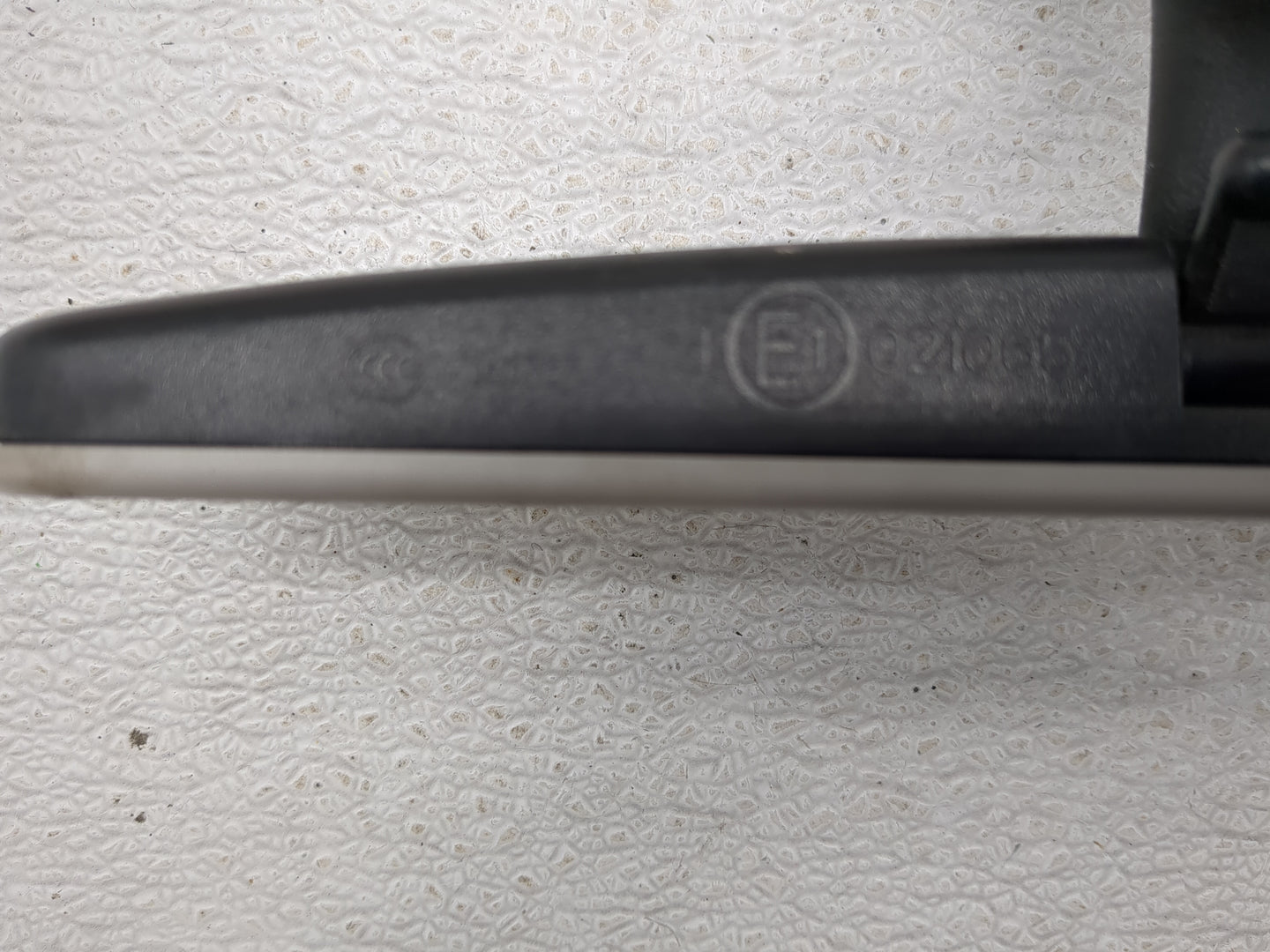 2019-2021 Volkswagen Jetta Interior Rear View Mirror Replacement OEM Fits Fits 2018 2019 2020 2021 2022 OEM Used Auto Parts 
