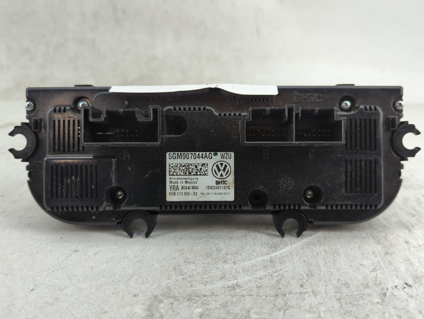 2019-2020 Volkswagen Jetta Climate Control Module Temperature AC/Heater Replacement P/N:5GM907044AG 5HB013650-52 Fits OEM Us