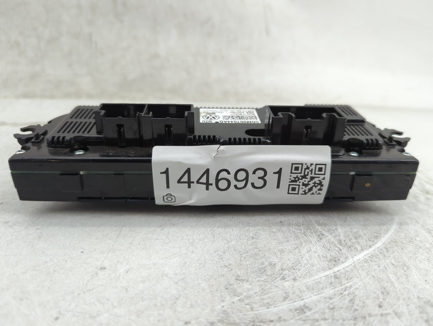 2019-2020 Volkswagen Jetta Climate Control Module Temperature AC/Heater Replacement P/N:5GM907044AG 5HB013650-52 Fits OEM Us