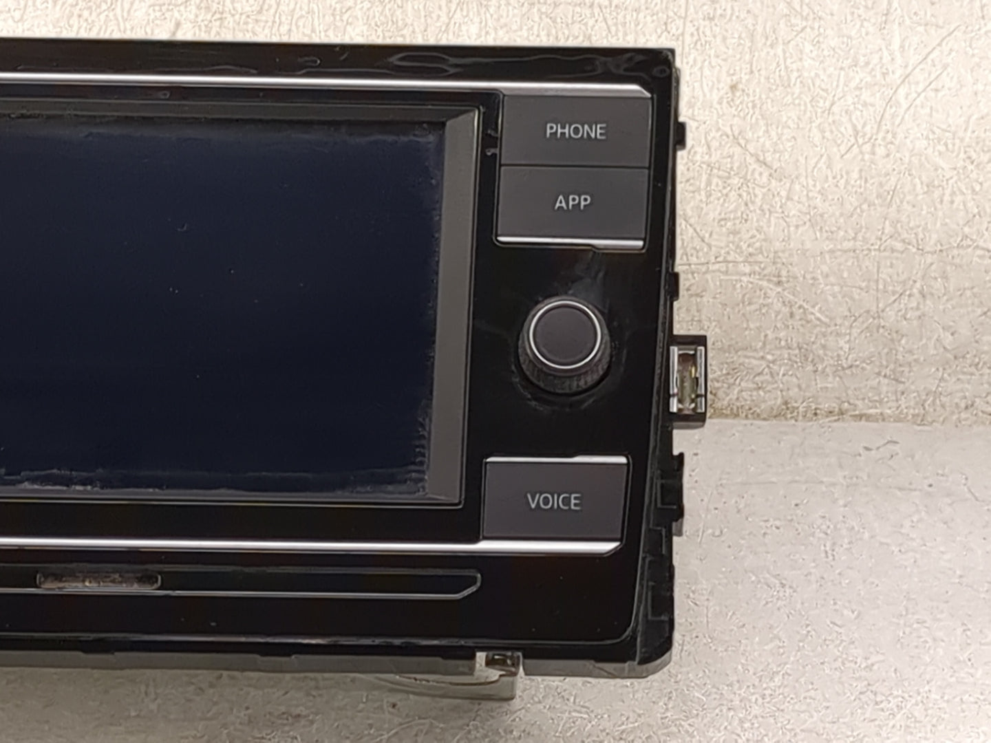 2020 Volkswagen Jetta Information Display Screen - Oemusedautoparts1.com