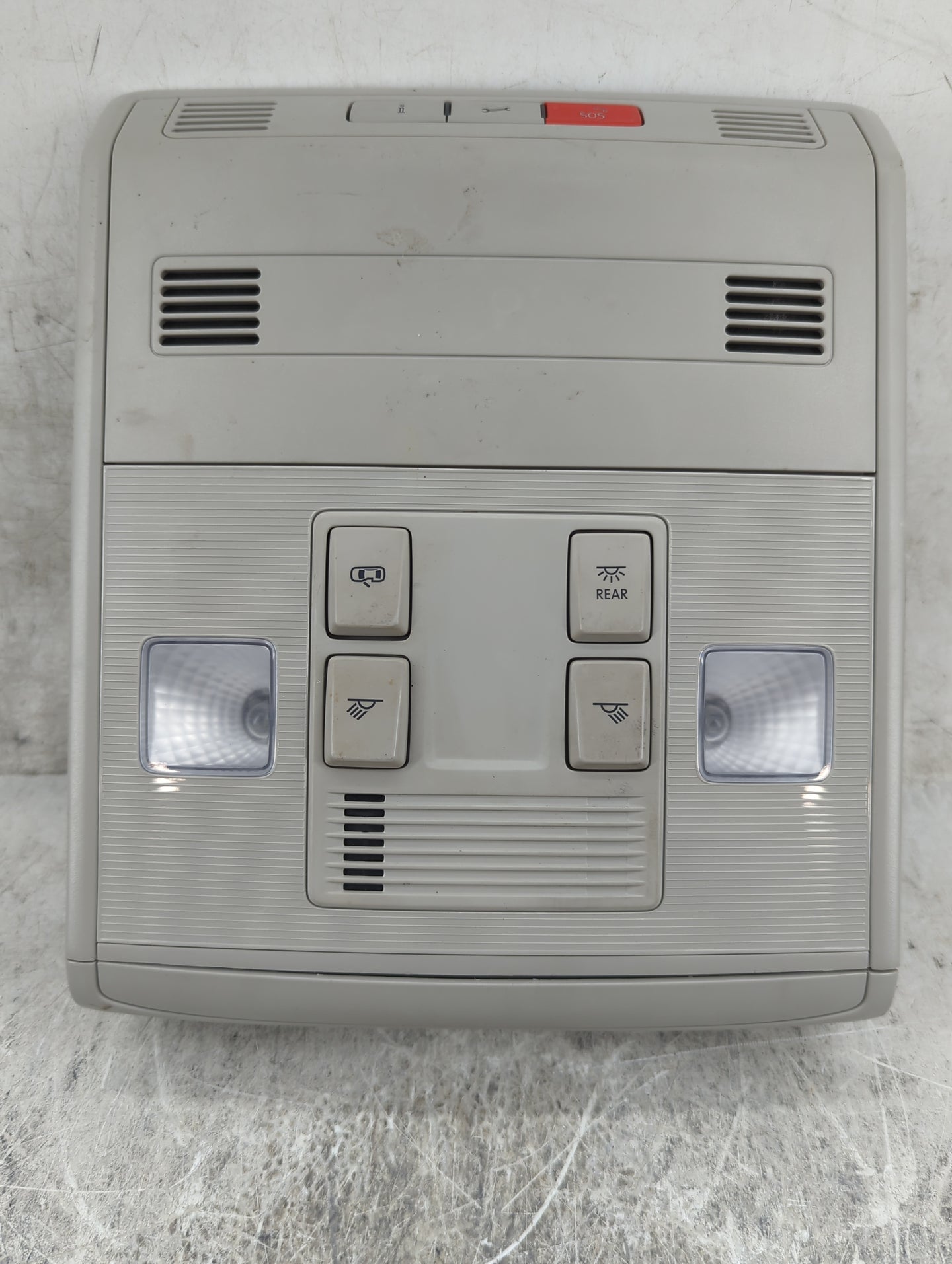 2019-2021 Volkswagen Jetta Overhead Roof Console Gray - Oemusedautoparts1.com