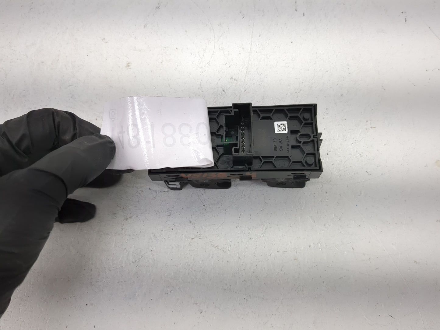2019-2020 Volkswagen Jetta Master Power Window Switch Replacement Driver Side Left P/N:5G0959857D Fits OEM Used Auto Parts -