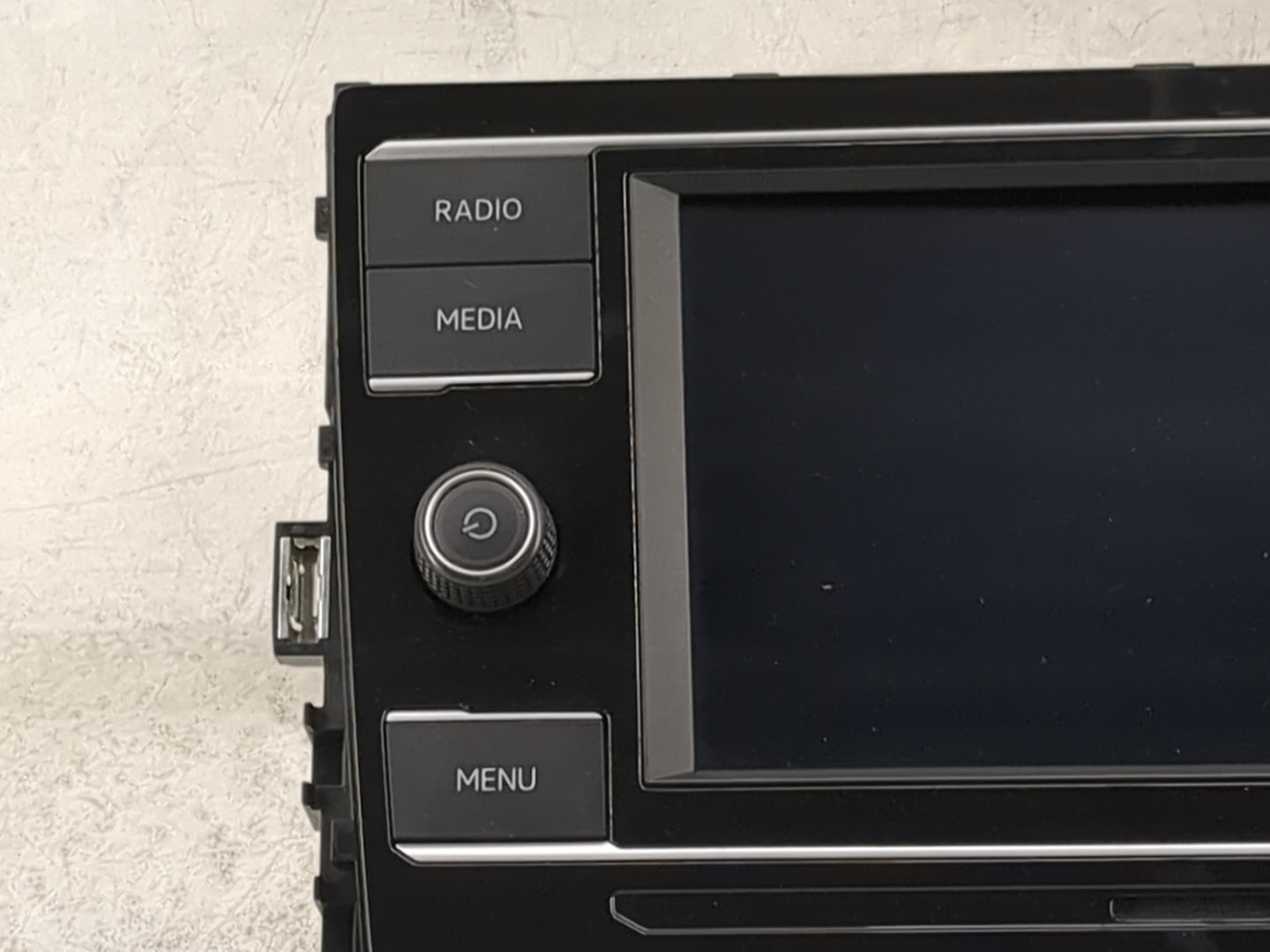 2020-2021 Volkswagen Jetta Radio AM FM Cd Player Receiver Replacement P/N:2GC035869 L77VW2 Fits Fits 2020 2021 OEM Used Auto