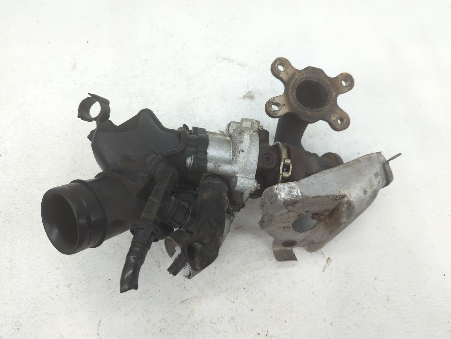 2019 Volkswagen Jetta Turbocharger Exhaust Manifold With Turbo Charger - Oemusedautoparts1.com