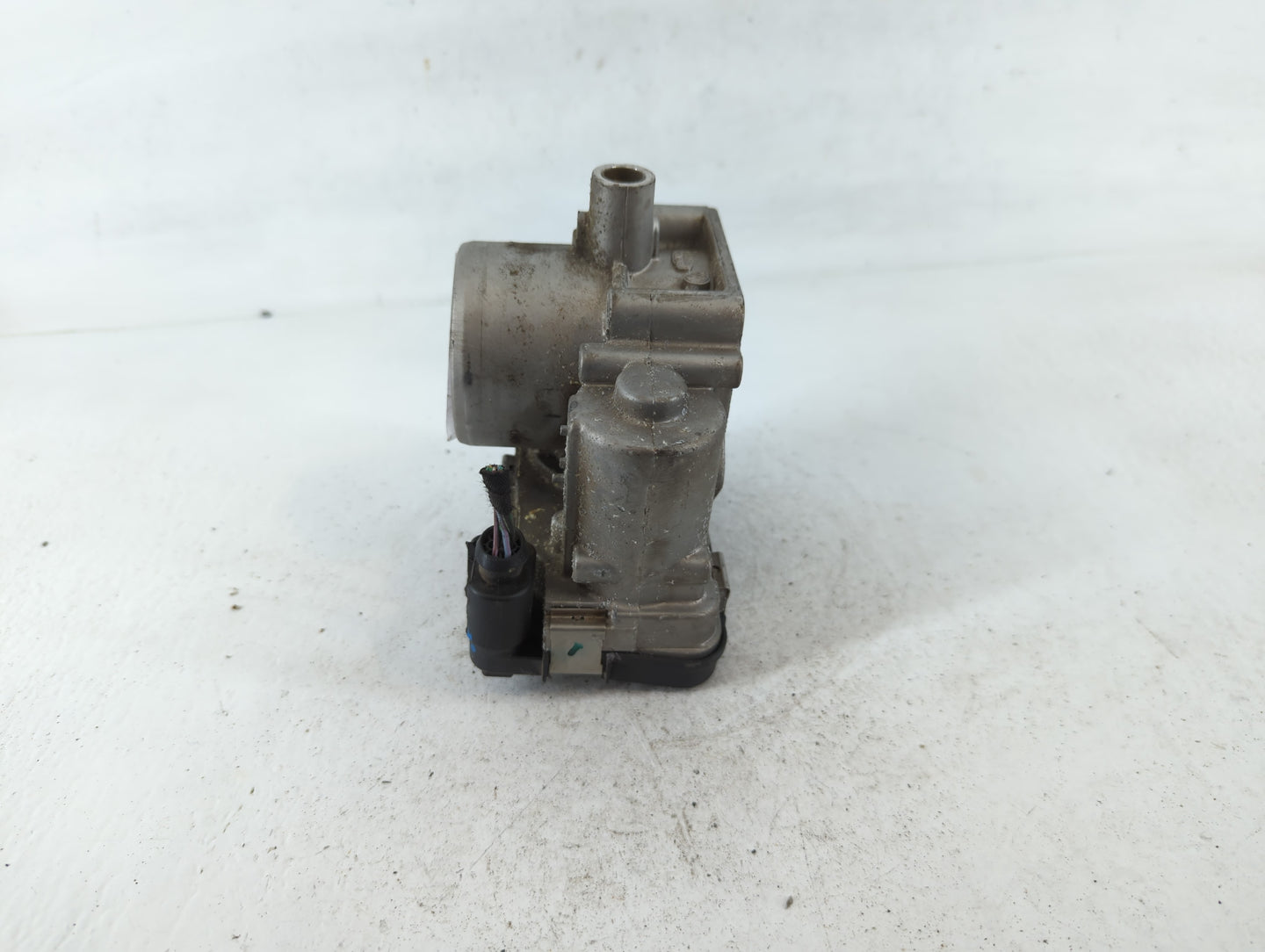 2019-2021 Volkswagen Jetta Throttle Body P/N:3F133062C Fits Fits 2016 2017 2018 2019 2020 2021 OEM Used Auto Parts - Oemused