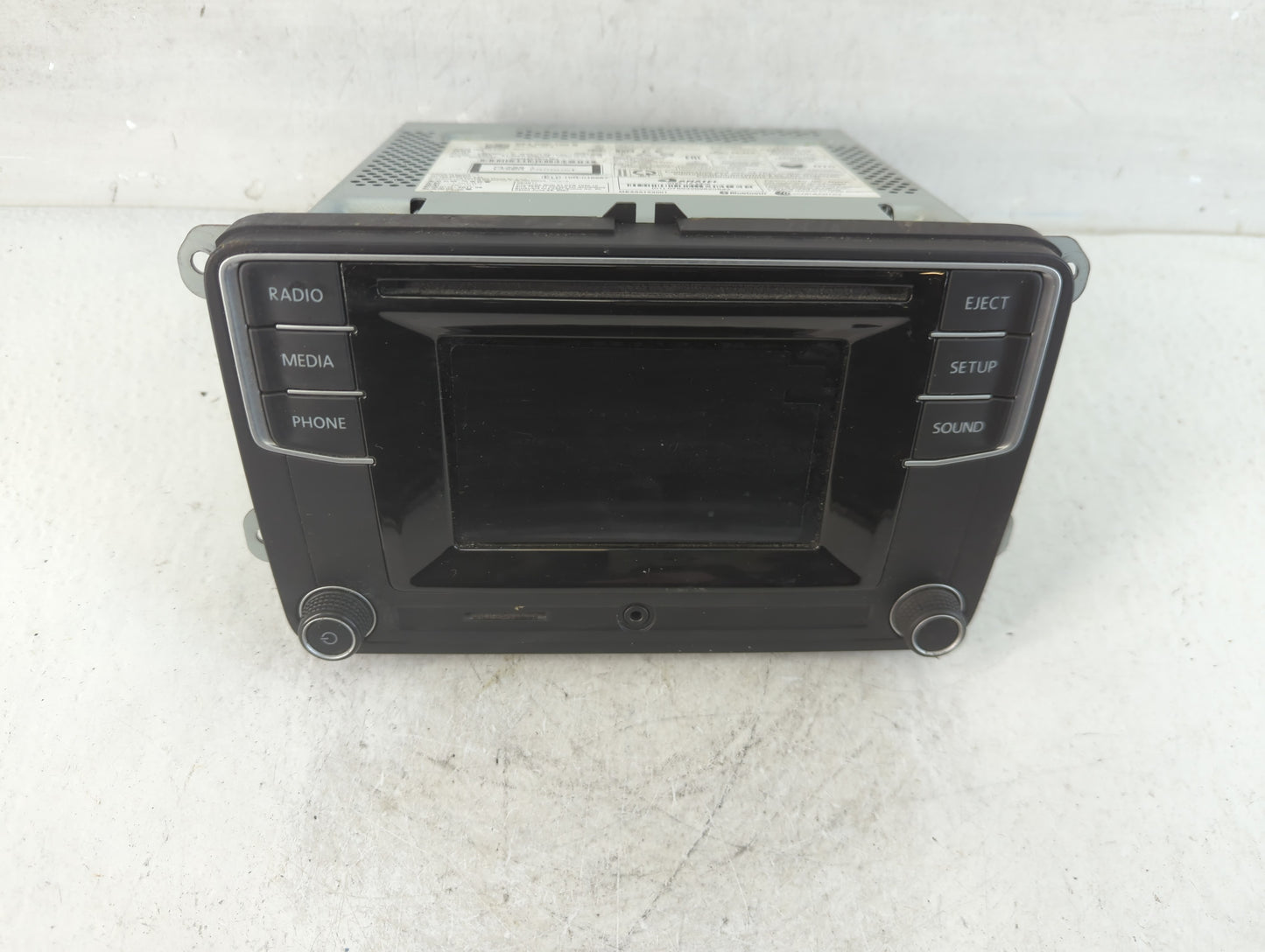 2020 Volkswagen Jetta Radio AM FM Cd Player Receiver Replacement P/N:561 035 150 B Fits OEM Used Auto Parts - Oemusedautopar