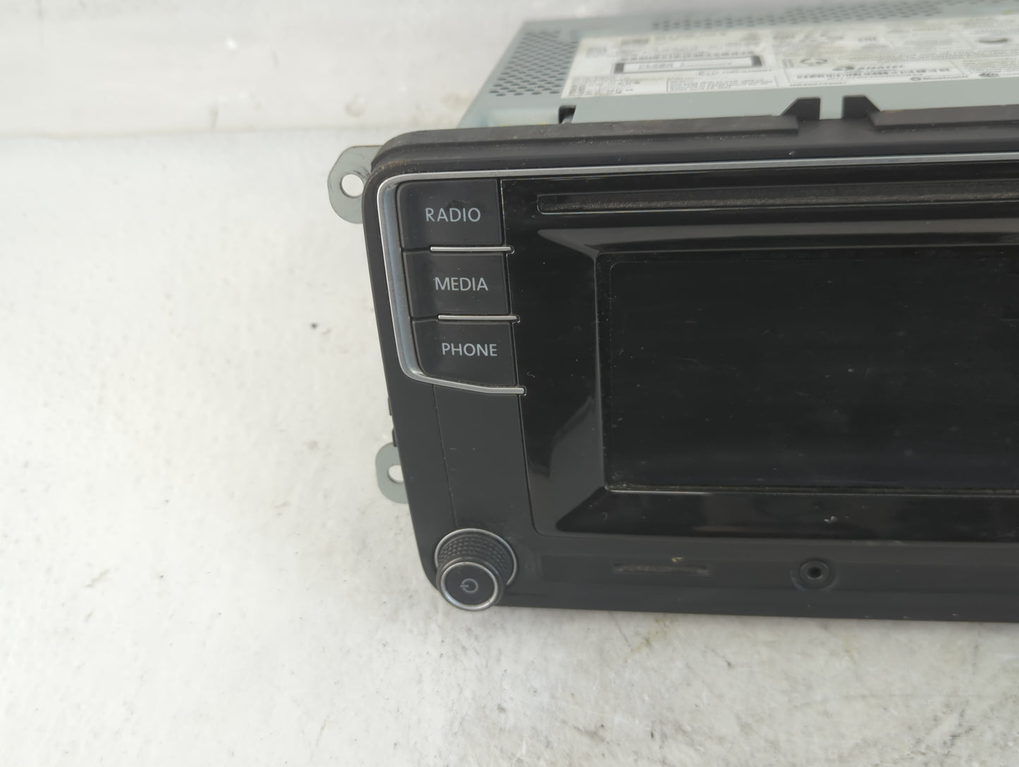 2020 Volkswagen Jetta Radio AM FM Cd Player Receiver Replacement P/N:561 035 150 B Fits OEM Used Auto Parts - Oemusedautopar