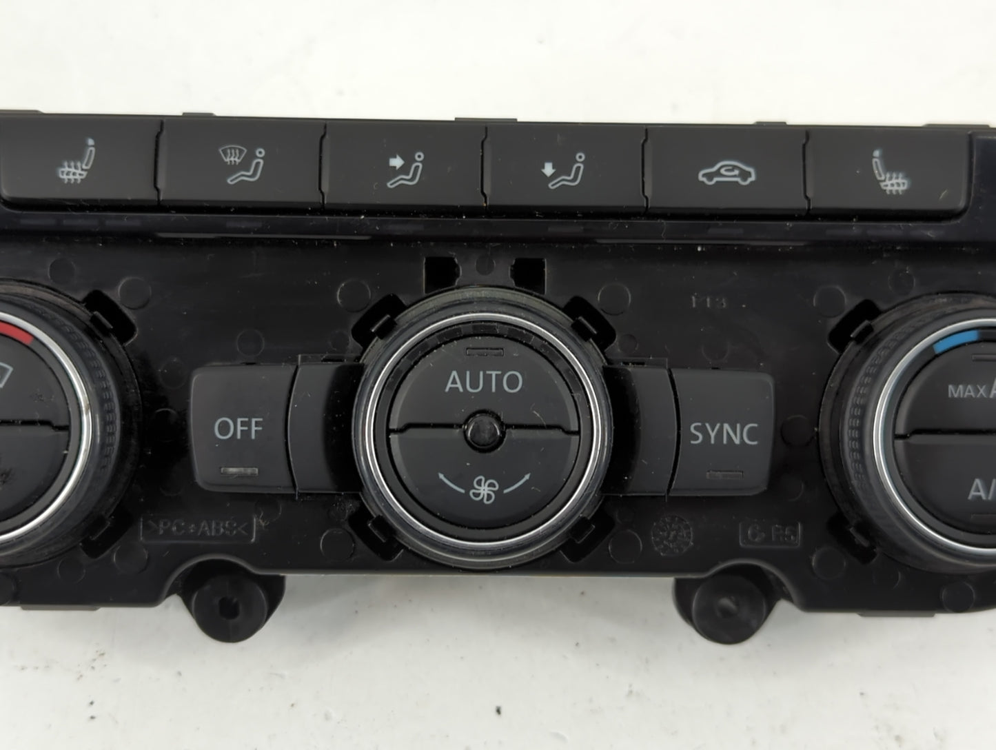 2020 Volkswagen Passat Climate Control Module Temperature AC/Heater Replacement P/N:5HB 012 344 - 12 Fits OEM Used Auto Part