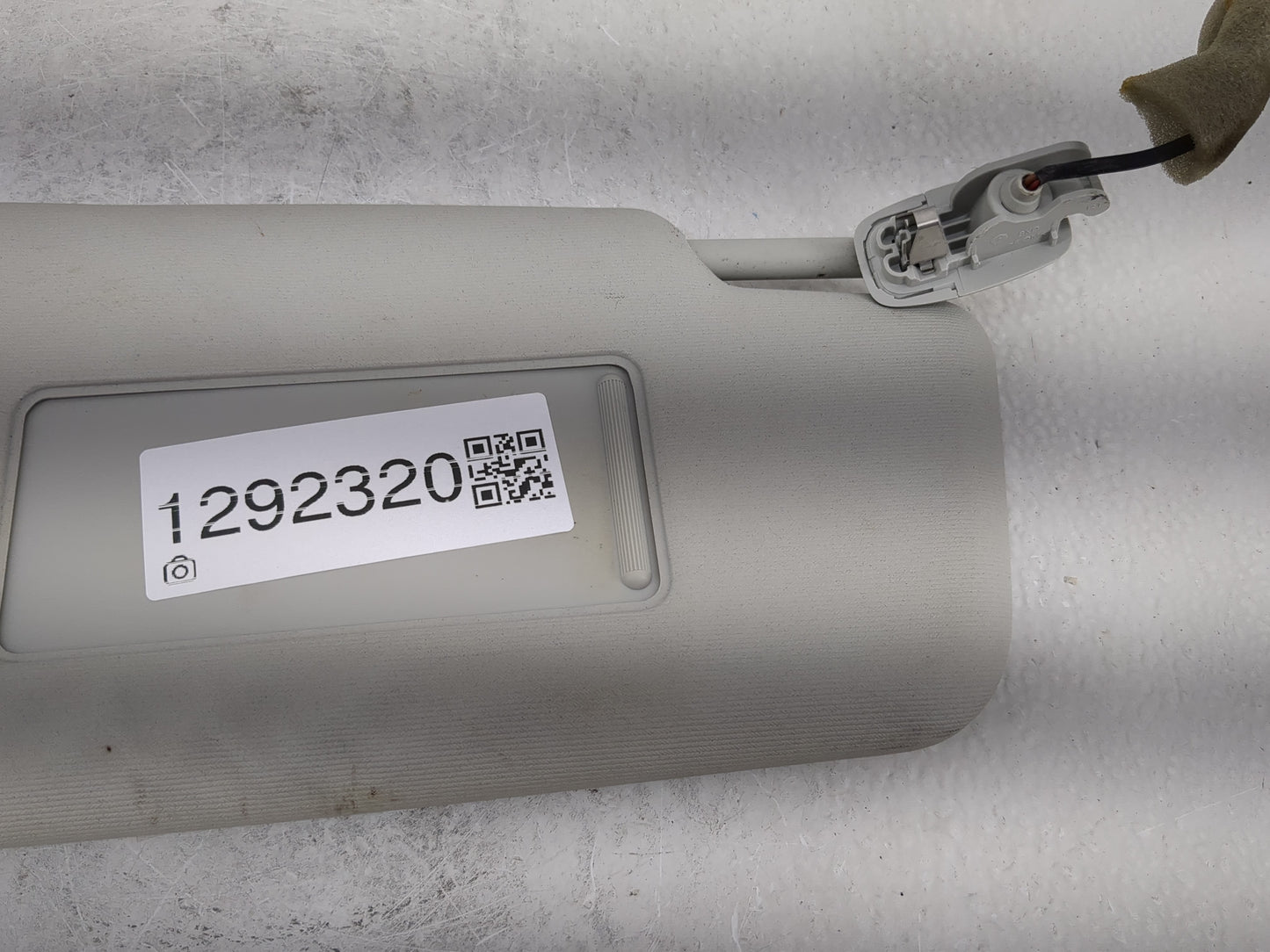 2012-2020 Volkswagen Passat Sun Visor Shade Replacement Passenger Right Mirror Fits OEM Used Auto Parts - Oemusedautoparts1.