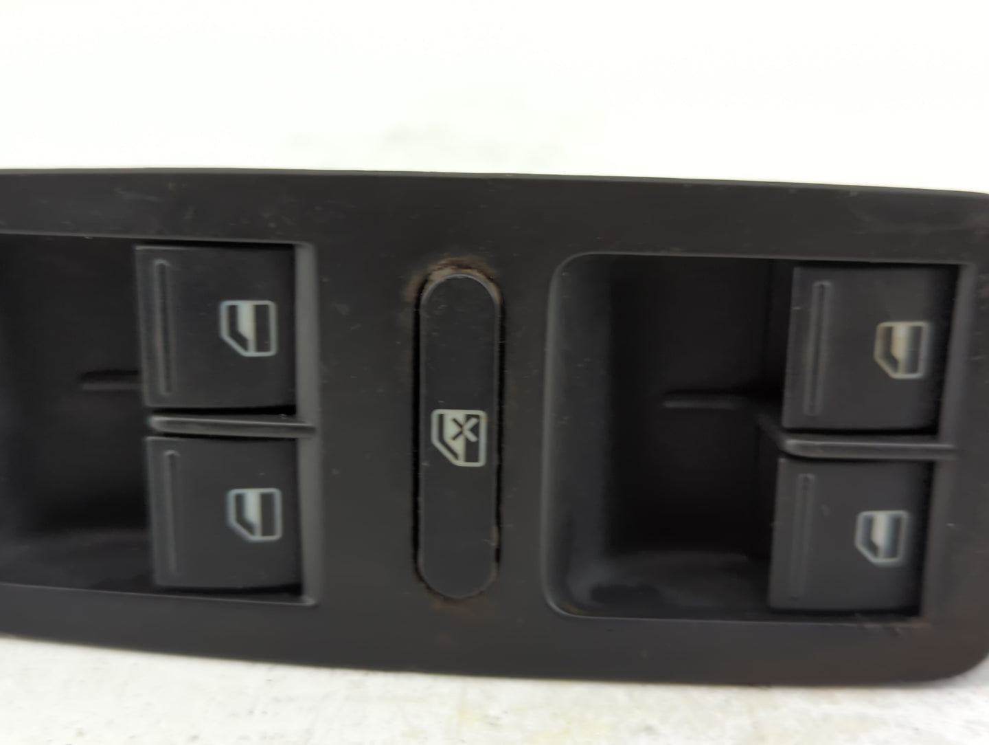 2016-2020 Volkswagen Passat Master Power Window Switch Replacement Driver Side Left P/N:561.867.375 Fits OEM Used Auto Parts