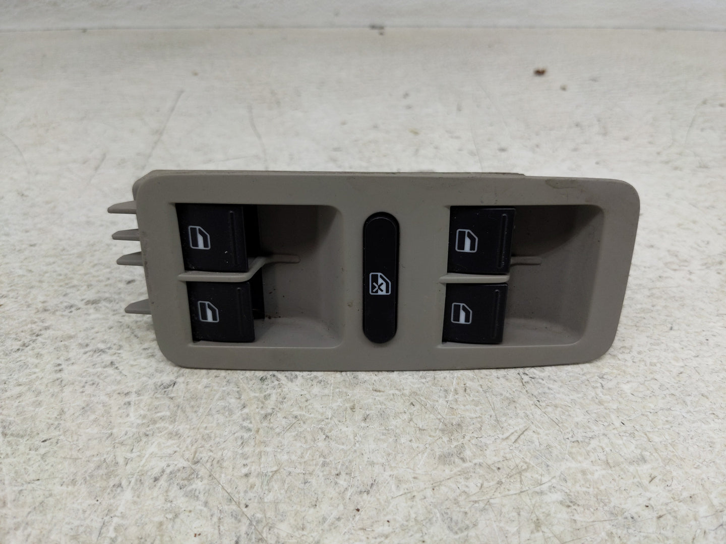 2006-2020 Volkswagen Passat Master Power Window Switch Replacement Driver Side Left P/N:561 867 375 Fits OEM Used Auto Parts