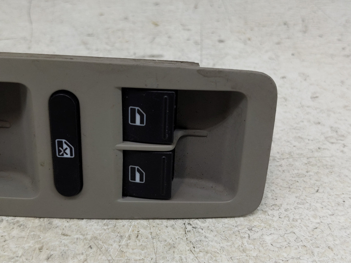 2006-2020 Volkswagen Passat Master Power Window Switch Replacement Driver Side Left P/N:561 867 375 Fits OEM Used Auto Parts
