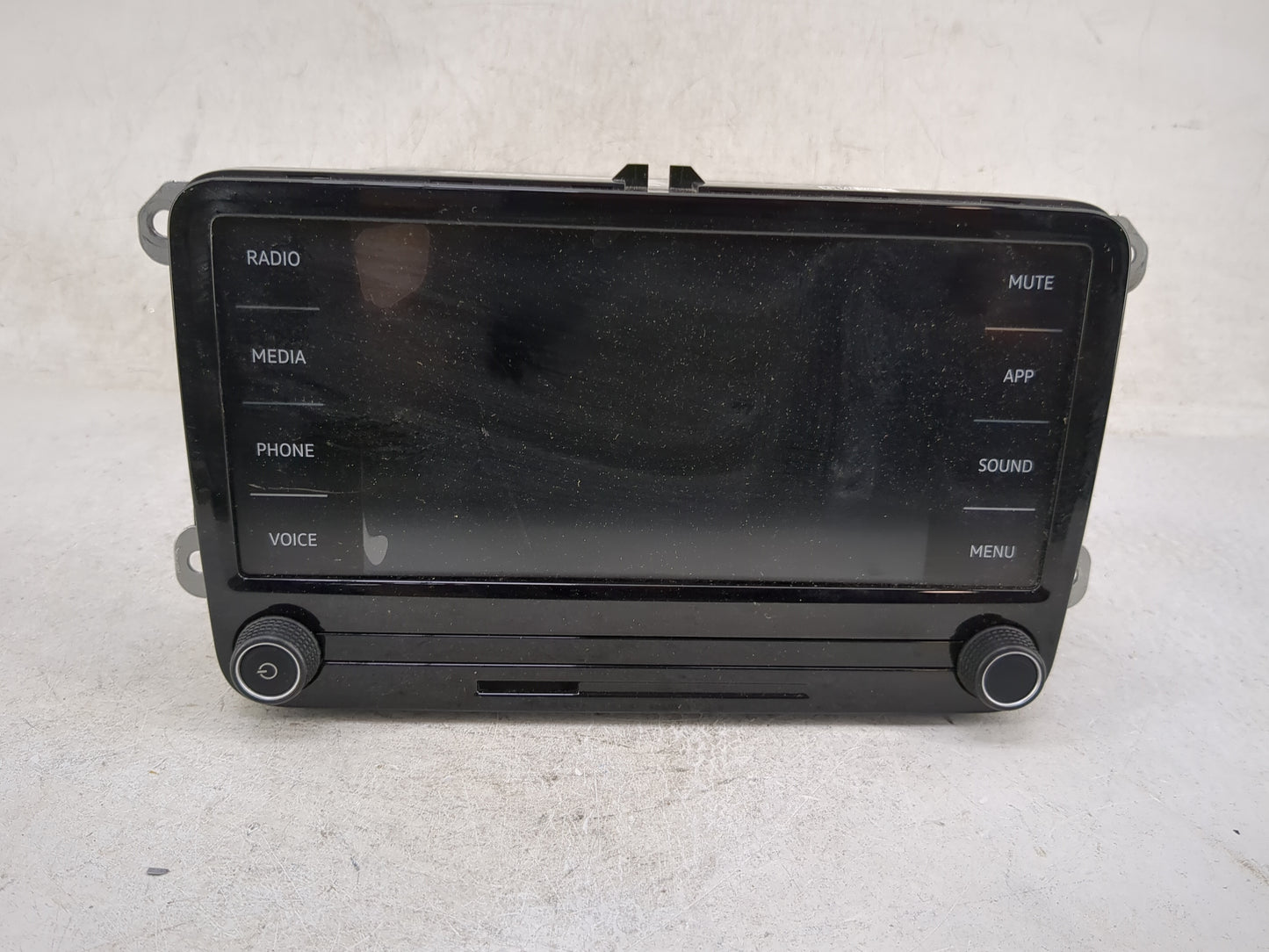 2020 Volkswagen Passat Radio AM FM Cd Player Receiver Replacement P/N:5C0035200F VWZAZ2W1474863, YD7-00209.12.1903140176 Fit