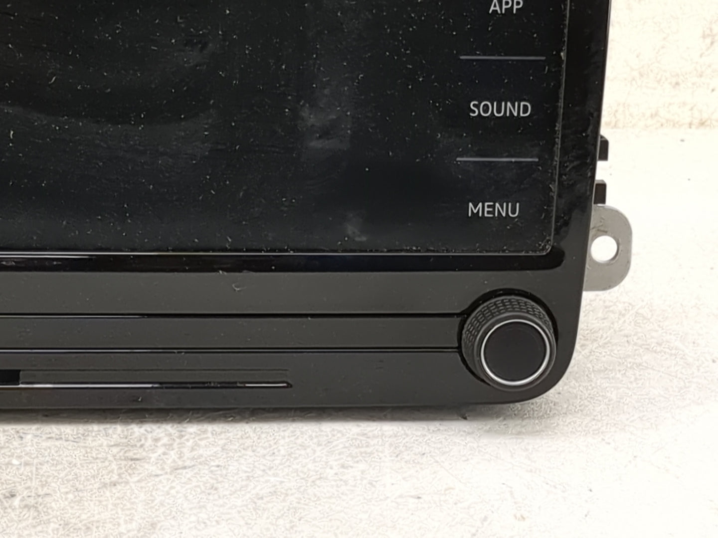 2020 Volkswagen Passat Radio AM FM Cd Player Receiver Replacement P/N:5C0035200F VWZAZ2W1474863, YD7-00209.12.1903140176 Fit