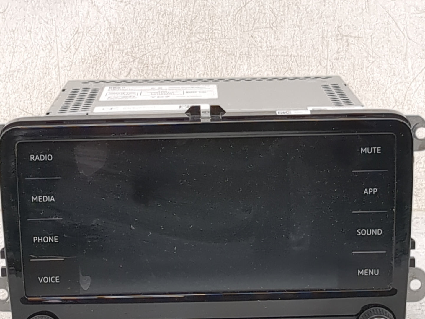 2020 Volkswagen Passat Radio AM FM Cd Player Receiver Replacement P/N:5C0035200F VWZAZ2W1474863, YD7-00209.12.1903140176 Fit