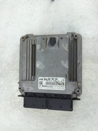 2019-2020 Volkswagen Passat PCM Engine Control Computer ECU ECM PCU OEM P/N:06K907309 0261S15635 Fits Fits 2019 2020 OEM Use