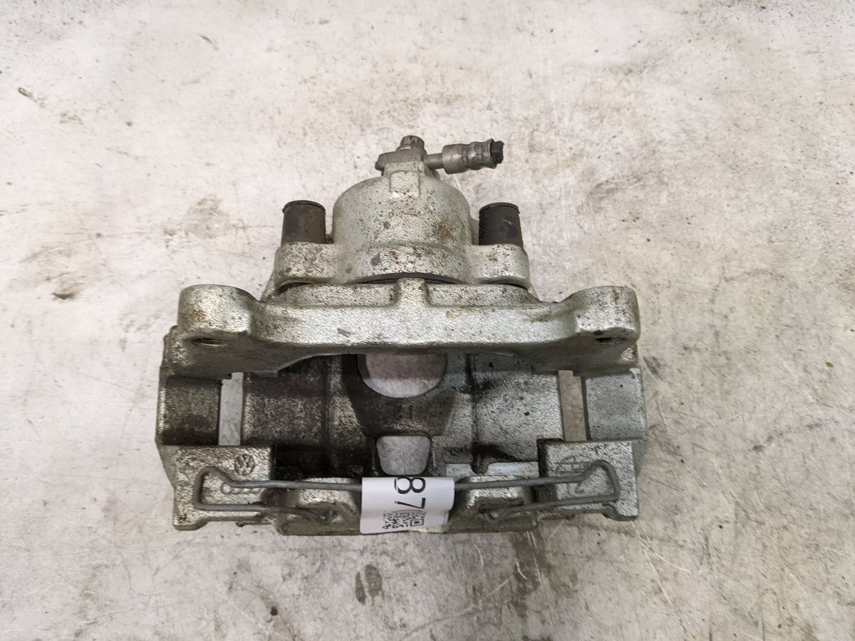 2015-2020 Volkswagen Passat Front Passenger Right Brake Caliper 1509870 - Oemusedautoparts1.com