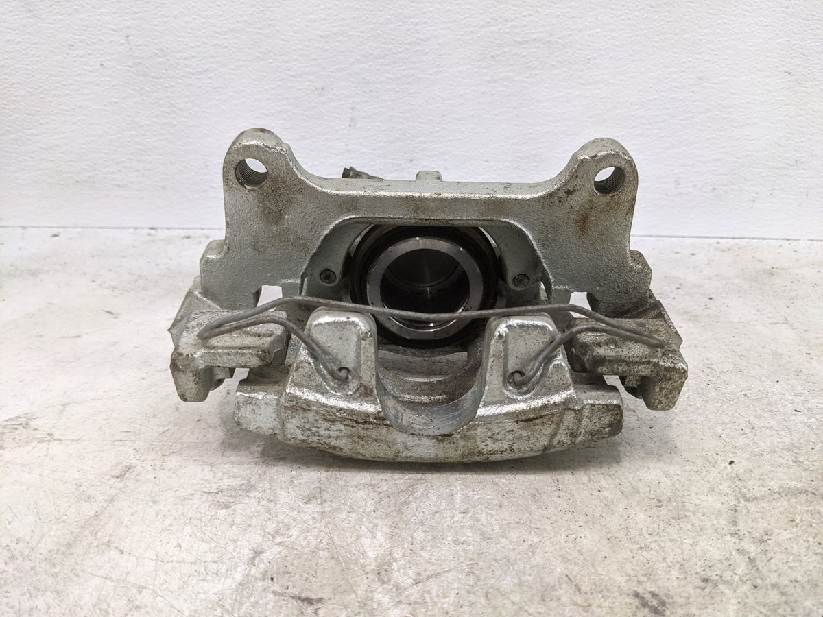 2015-2020 Volkswagen Passat Front Driver Left Brake Caliper 1510538 - Oemusedautoparts1.com