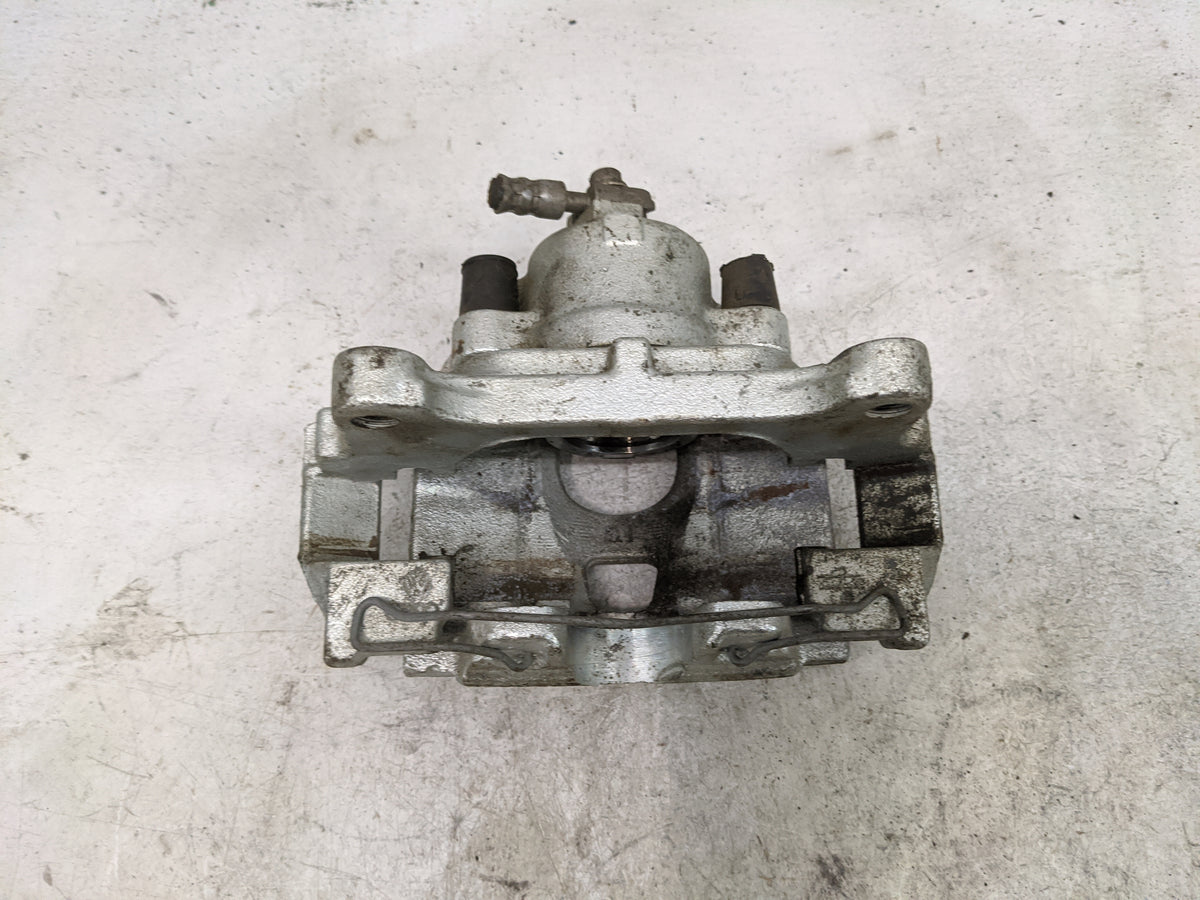 2015-2020 Volkswagen Passat Front Driver Left Brake Caliper 1510538 - Oemusedautoparts1.com