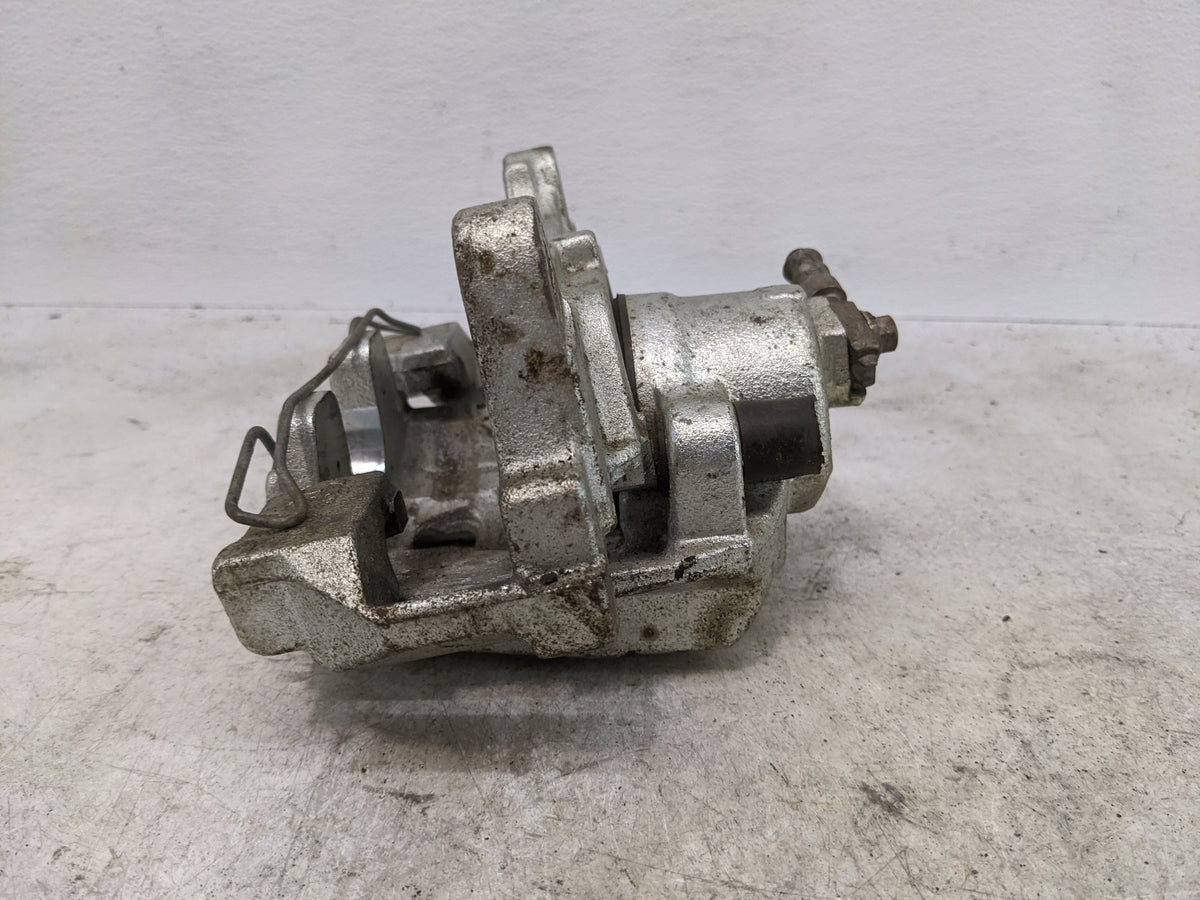 2015-2020 Volkswagen Passat Front Driver Left Brake Caliper 1510538 - Oemusedautoparts1.com