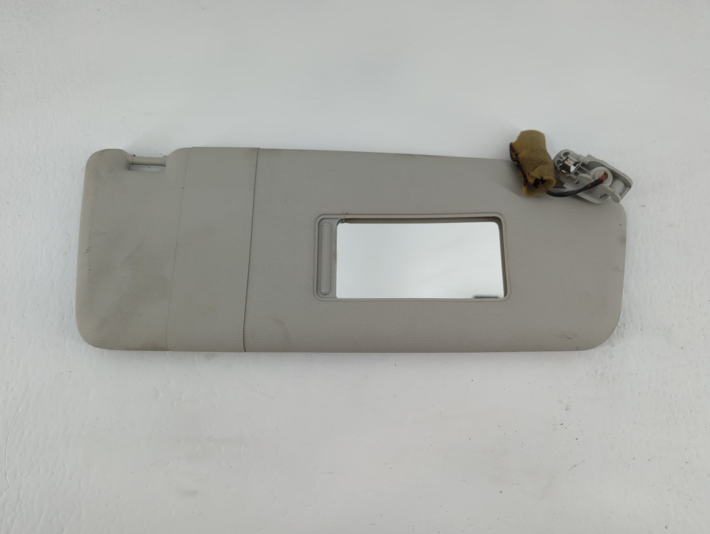 2012-2020 Volkswagen Passat Sun Visor Shade Replacement Passenger Right Mirror Fits OEM Used Auto Parts - Oemusedautoparts1.