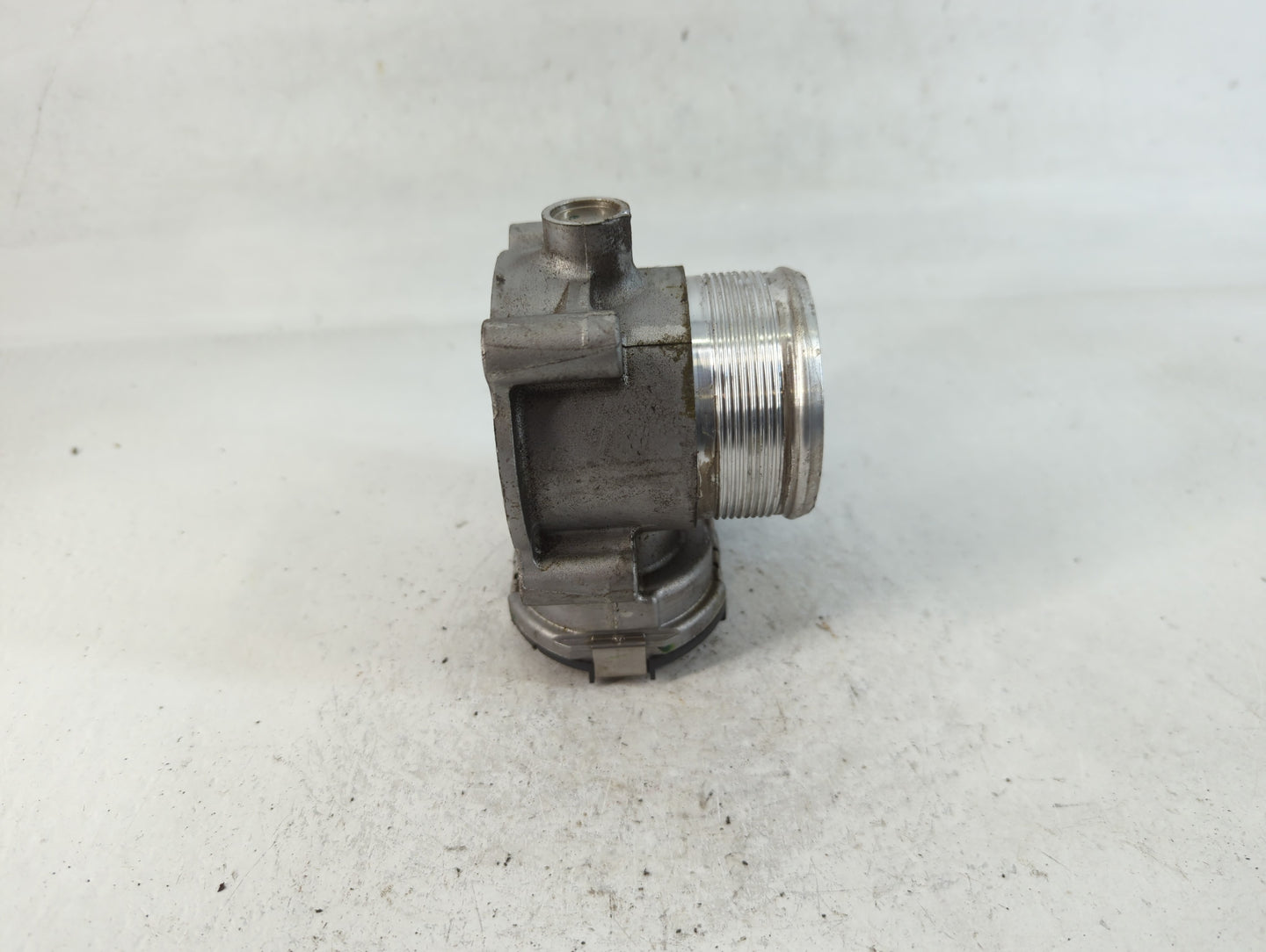 2018-2020 Volkswagen Passat Throttle Body P/N:06K 133 062 AG 0 280 750 734 Fits Fits 2018 2019 2020 2021 2022 OEM Used Auto 