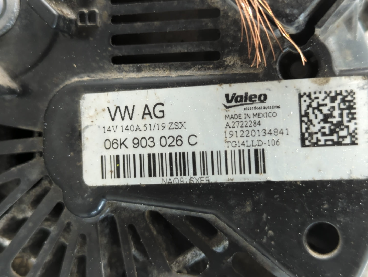 2020 Volkswagen Passat Alternator Replacement Generator Charging Assembly Engine OEM P/N:06K 903 026 C Fits Fits 2019 2021 2