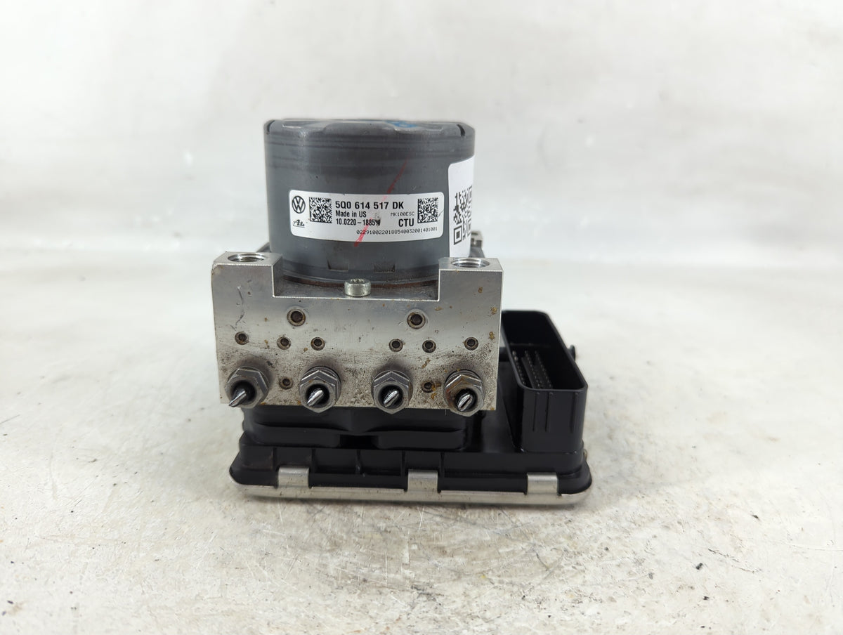 2018-2020 Volkswagen Tiguan Anti-Lock Brake ABS Pump Module Actuator OEM P/N:5Q0 614 517 DK Fits Fits 2018 2019 2020 OEM Use