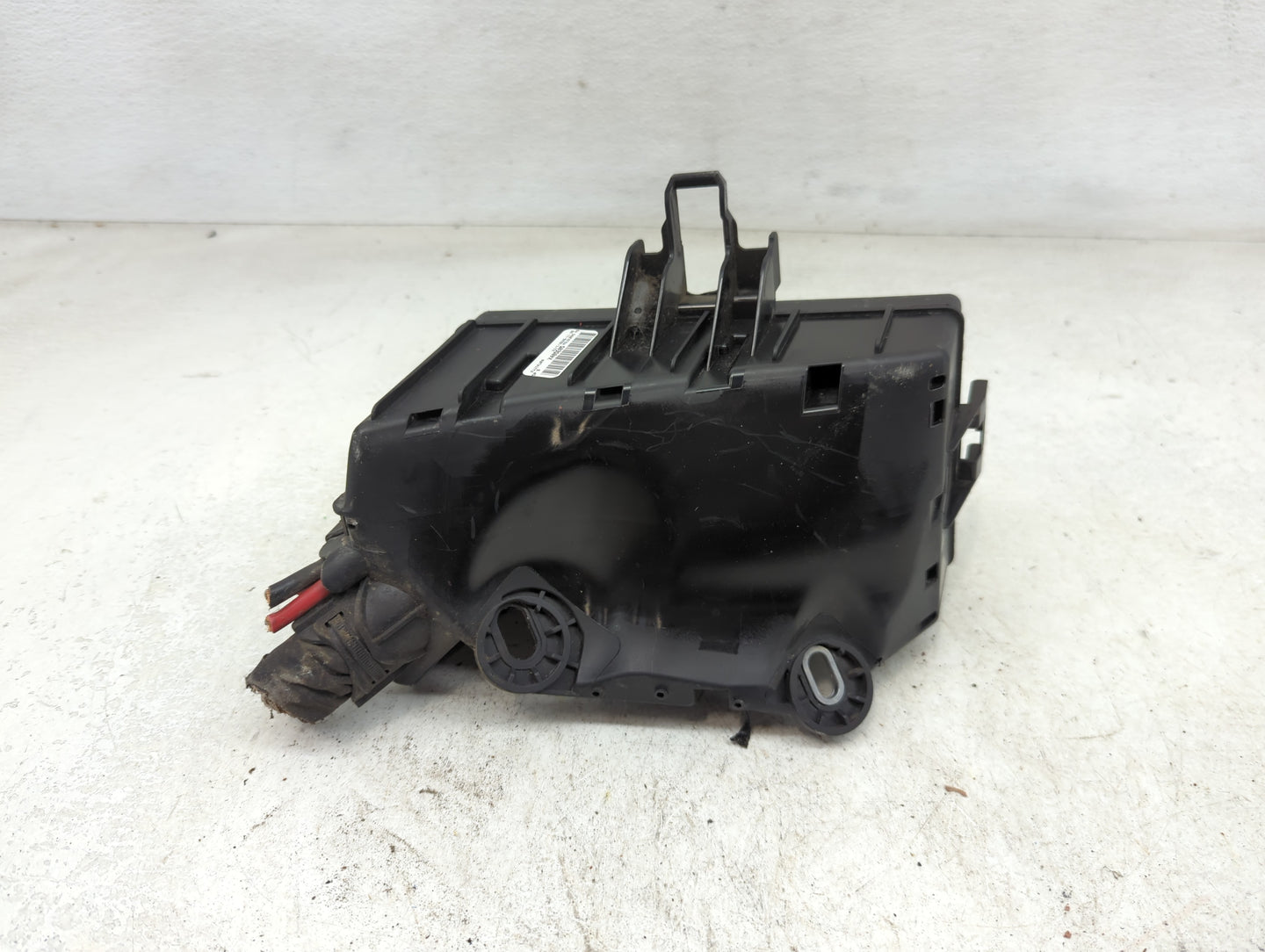 2018-2022 Volkswagen Tiguan Fusebox Fuse Box Panel Relay Module Fits Fits 2015 2016 2017 2018 2019 2020 2021 2022 OEM Used A