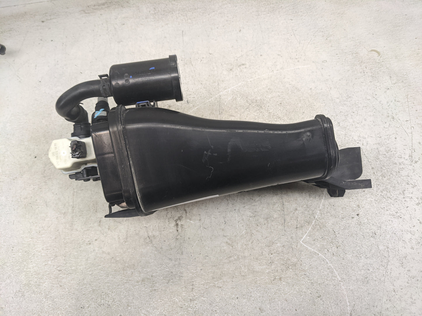 2020 Volkswagen Tiguan Fuel Vapor Charcoal Canister - Oemusedautoparts1.com